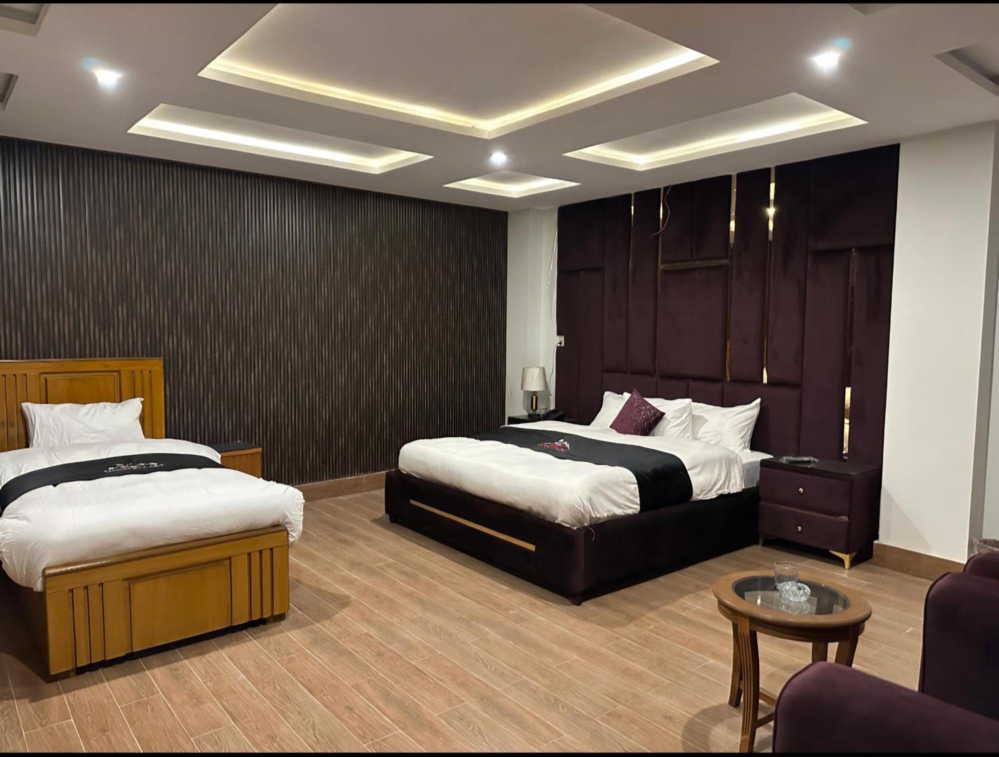 Gold Palace Hotel & Food Lounge Karandukai Exteriér fotografie